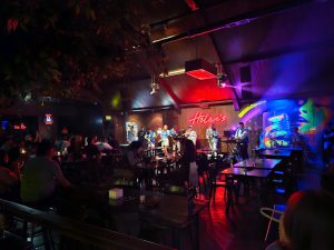 HW Helens Live Bar Gunawarman live music