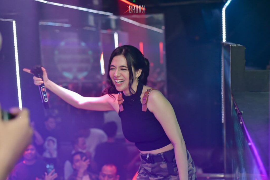 djuna di xdronk kemang